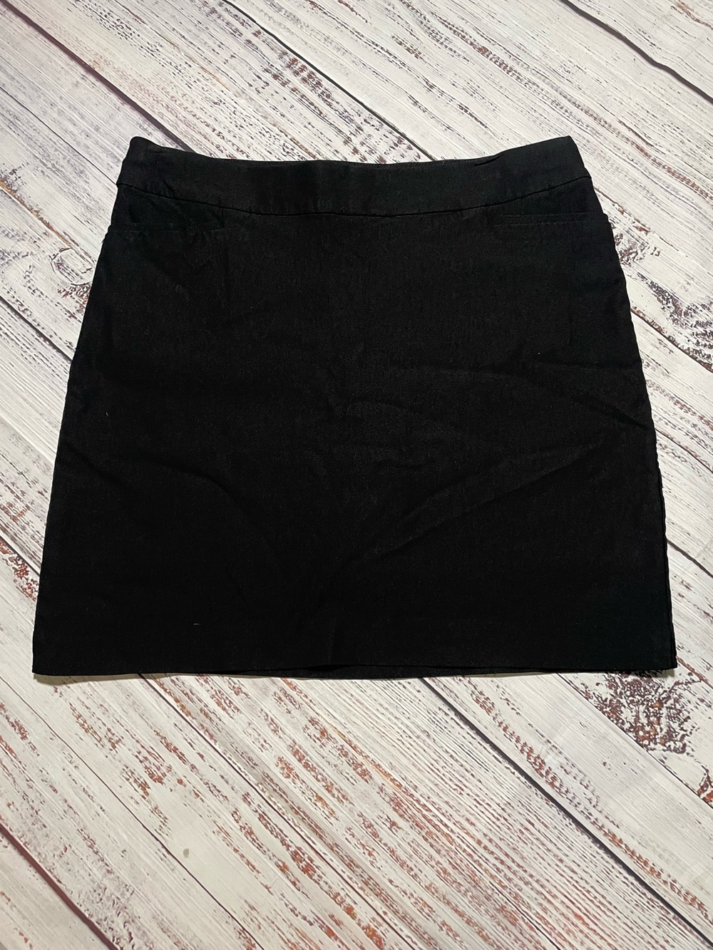 Chico's pull on solid black skort. Size 1.5, US 10.
